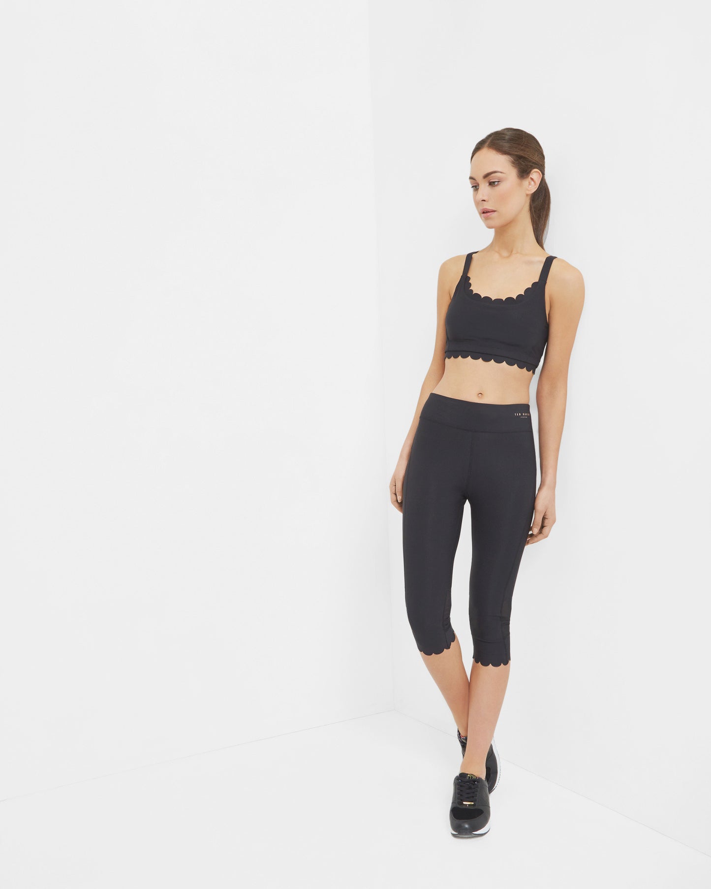 Liveli Scallop Hem Sports Bra